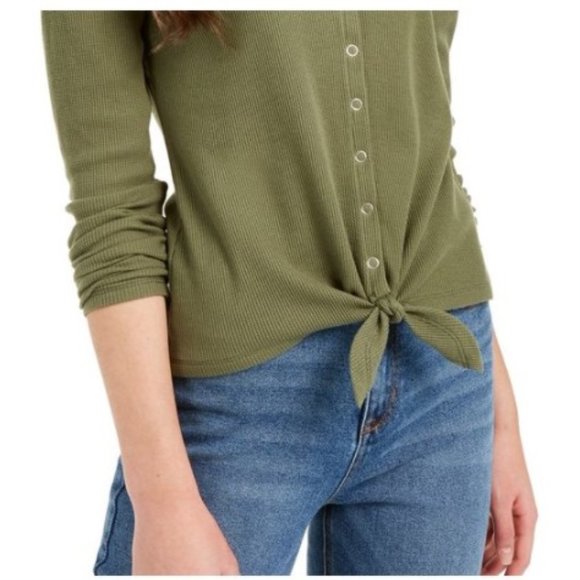 NWT Ultra Flirt Juniors' Tie-Hem Top - Picture 2 of 3